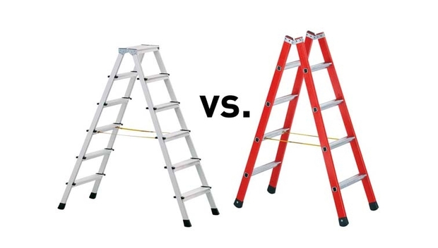 Hliníkové žebříky vs. sklolaminátové žebříky: Co je pro vás lepší?