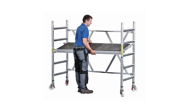 Pronájem vs. koupě lešení: Co je pro vás výhodnější?