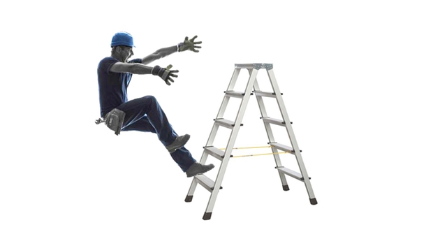 Bezpečnost při práci na žebříku: Jak minimalizovat riziko pádu?