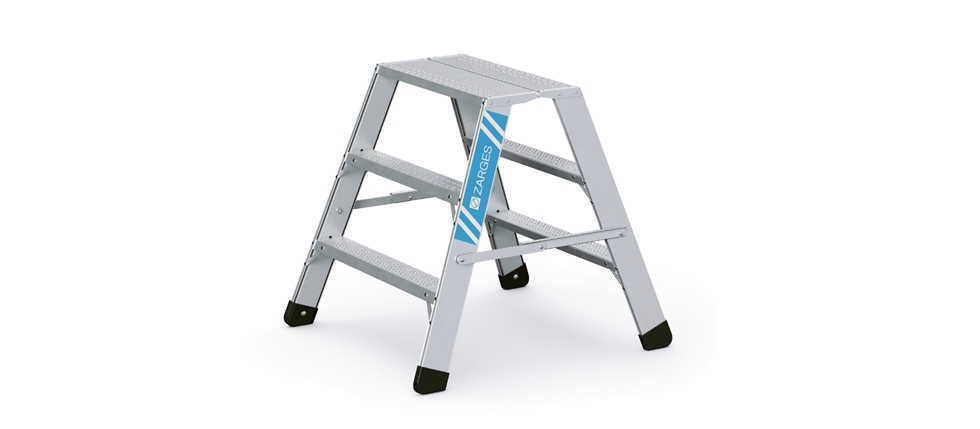 Jaké jsou vhodné žebříky do zimy a bláta? Poradíme vám